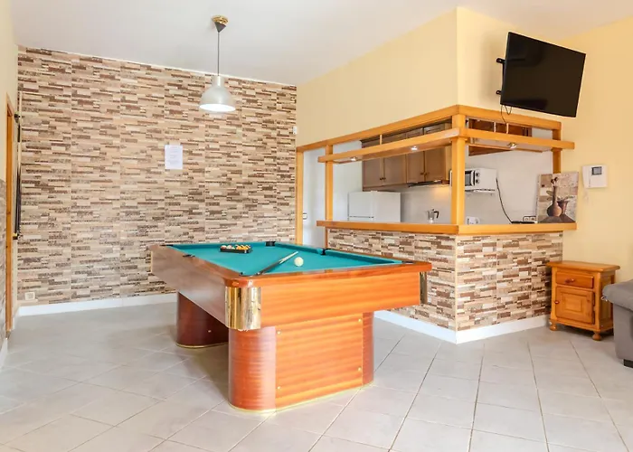 Luz Lloret Con Piscina Льорет-де-Мар