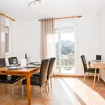 Luz Lloret Con Piscina * يوريت دي مار