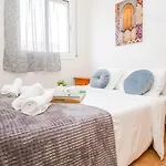 Luz Lloret Con Piscina فيلة