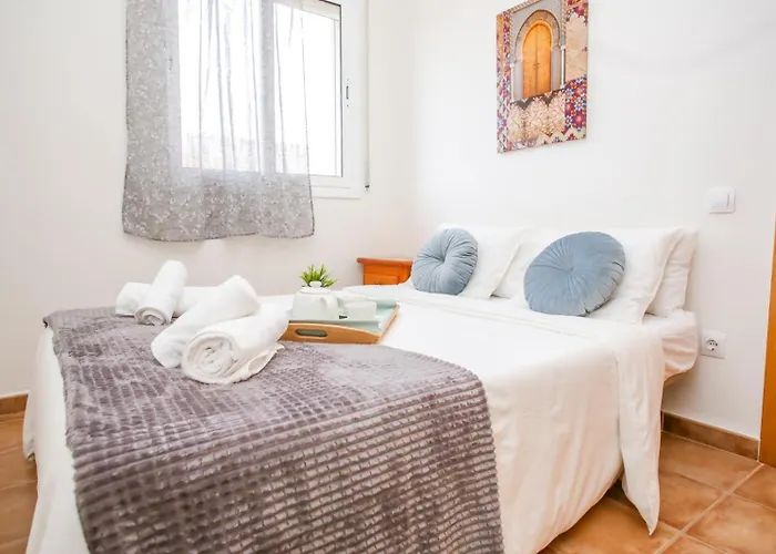 Luz Lloret Con Piscina Villa