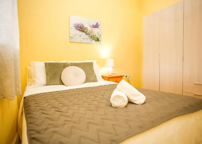 Luz Lloret Con Piscina *